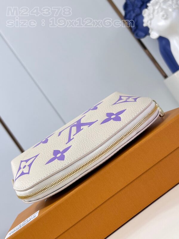 Louis Vuitton Pochette Cosmetique Handbag