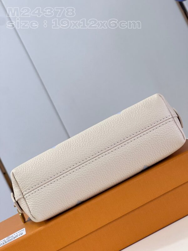 Louis Vuitton Pochette Cosmetique Handbag