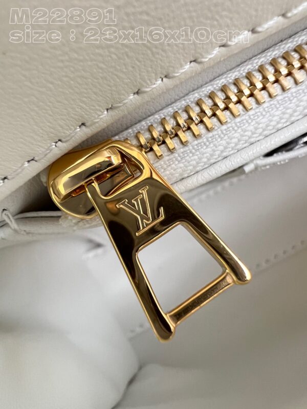 Louis Vuitton GO-14 MM