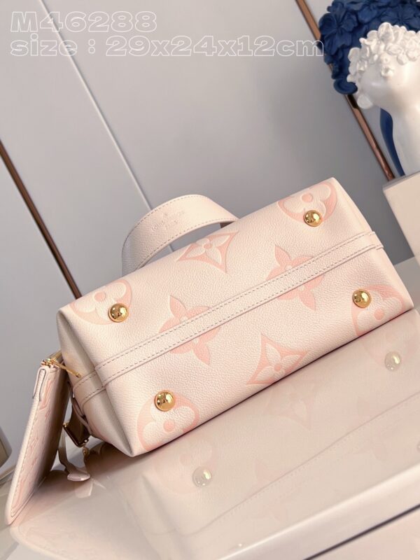 Louis Vuitton CarryAll PM Bag