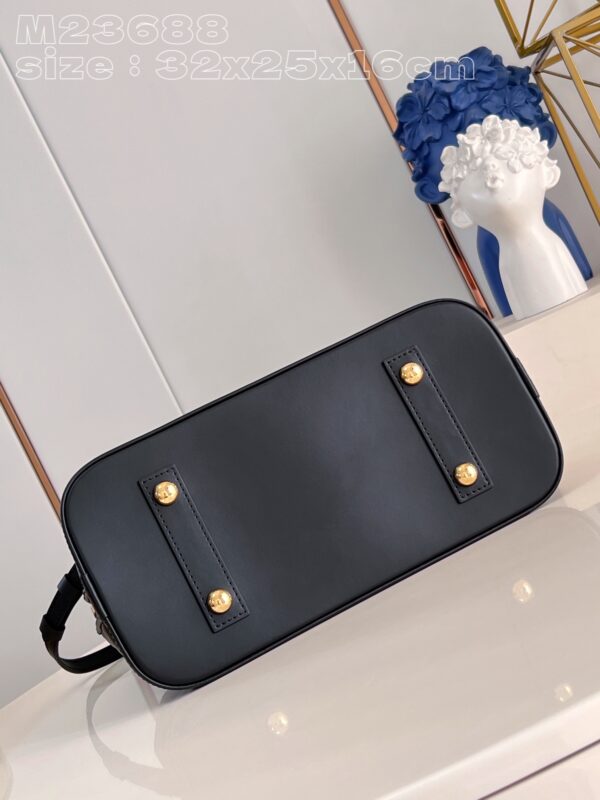 Louis Vuitton Alma PM