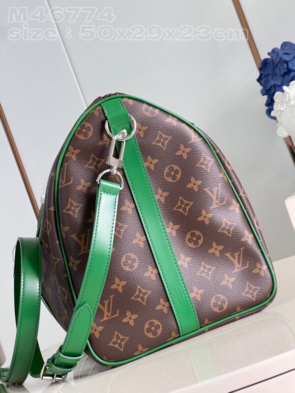 Louis Vuitton Keepall Bandoulière 50