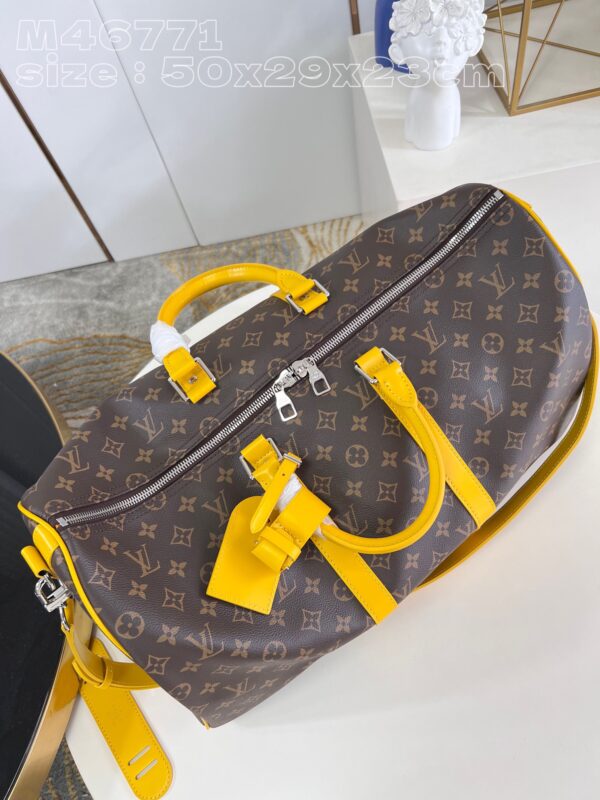 Louis Vuitton Keepall Bandoulière 50