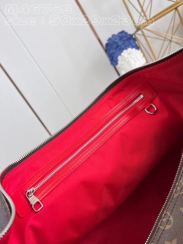 Louis Vuitton Keepall Bandoulière 50
