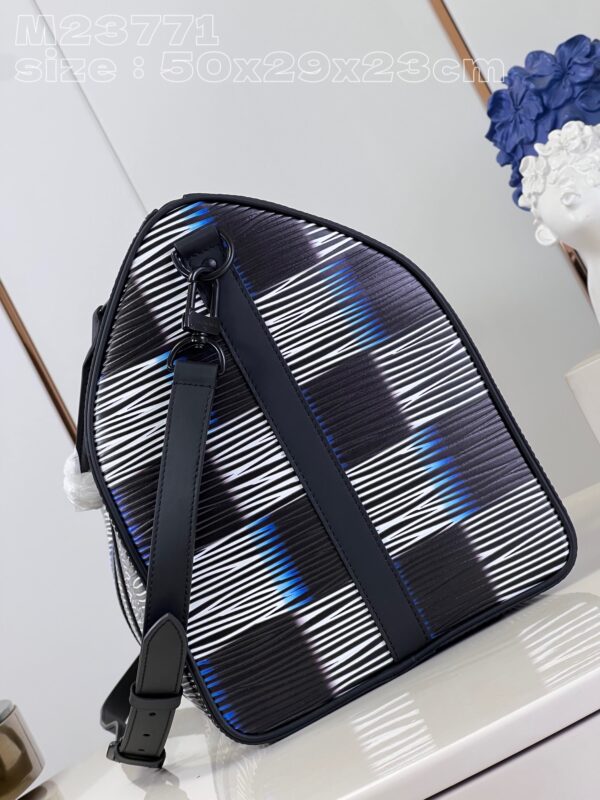 Louis Vuitton Keepall Bandoulière 50