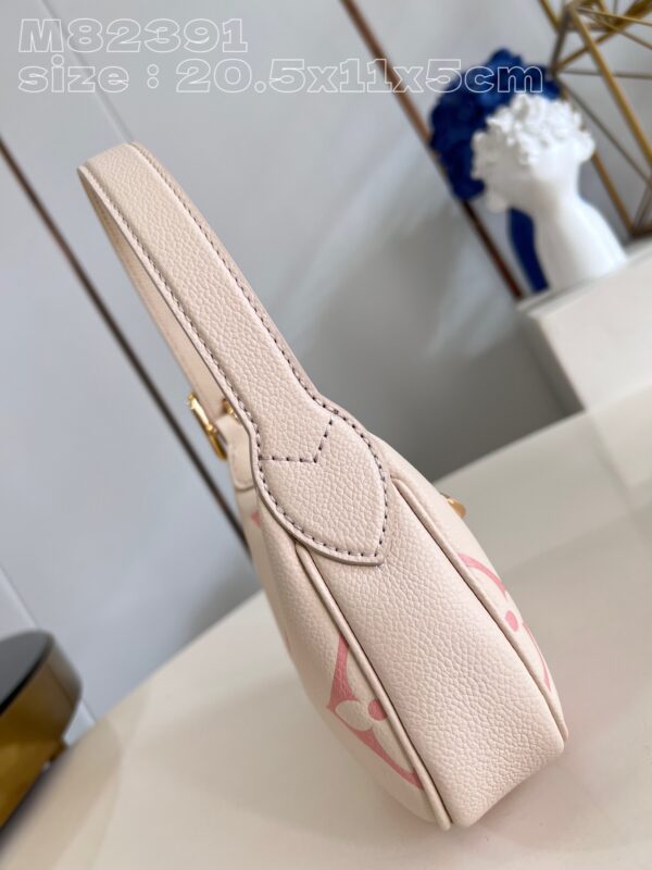 Louis Vuitton Mini Moon