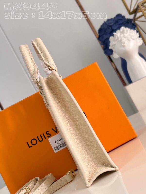 Louis Vuitton Petit Sac Plat Handbag