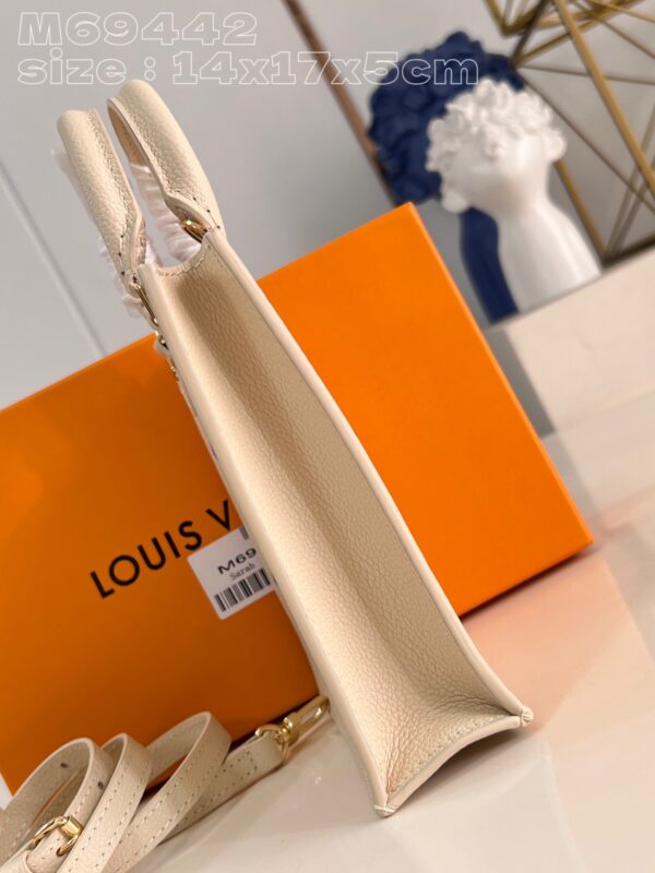 Louis Vuitton Petit Sac Plat Handbag