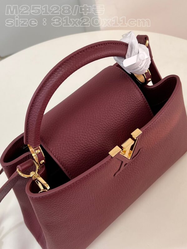 Louis Vuitton Capucines Medium Handbag