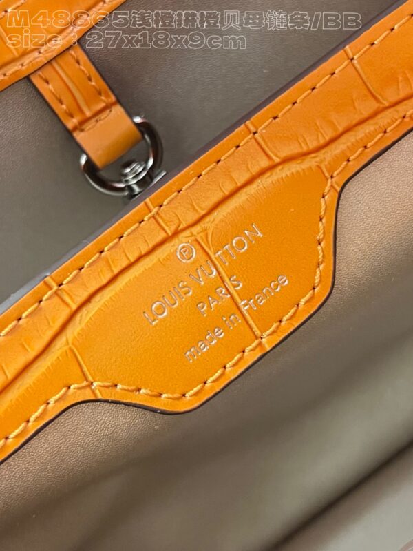 Louis Vuitton Capucines BB