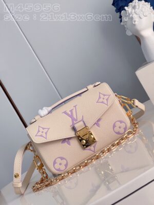 Louis Vuitton Pochette Métis East West