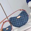 Louis Vuitton Croissant MM