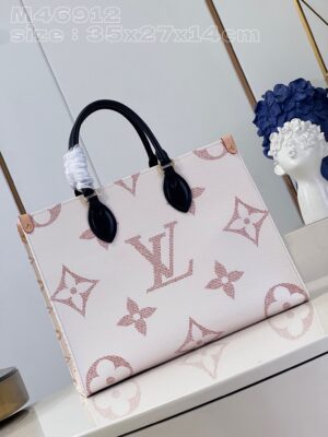 Louis Vuitton OnTheGo MM