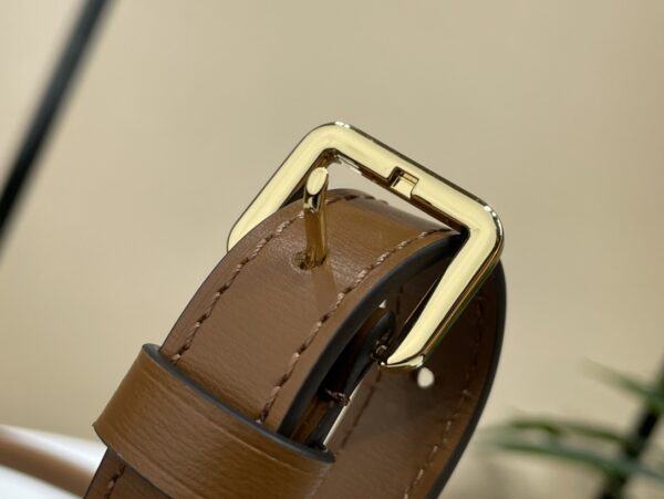 Louis Vuitton Dauphine Capitale