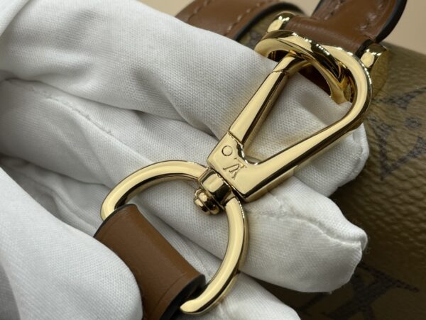 Louis Vuitton Dauphine Capitale