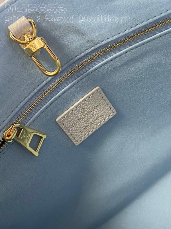 Louis Vuitton Onthego PM