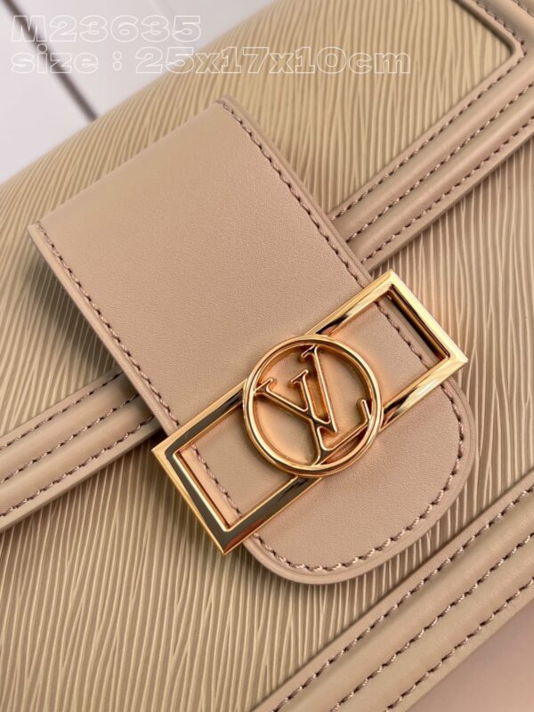 Louis Vuitton Dauphine MM