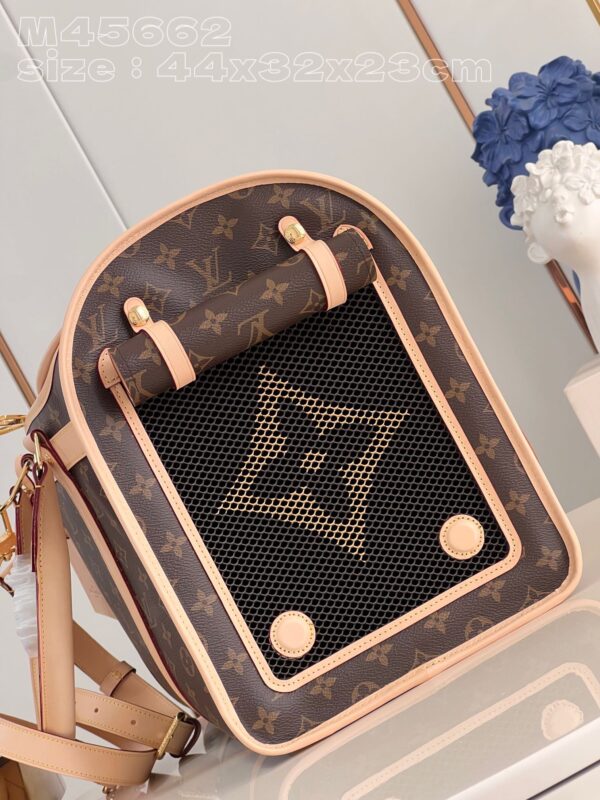 Louis Vuitton Dog Carrier 40
