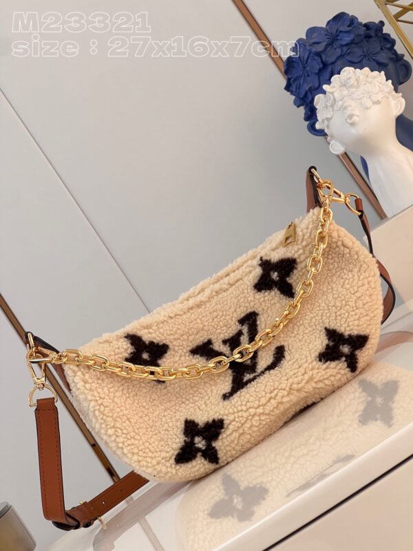 Louis Vuitton Over The Moon