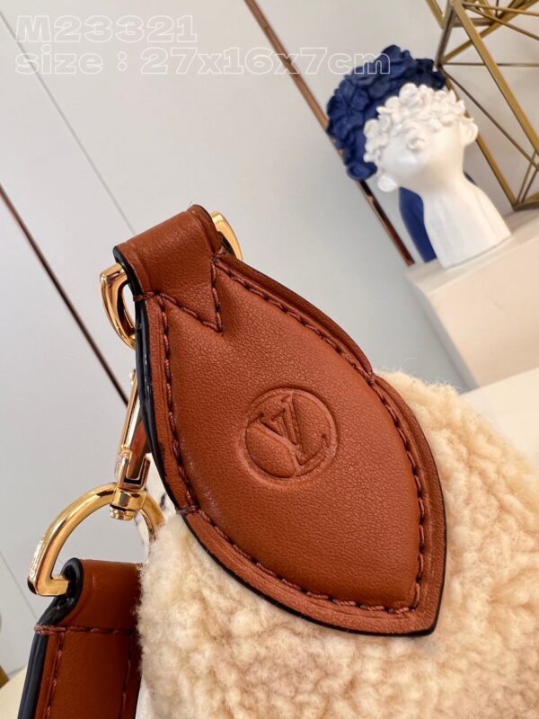Louis Vuitton Over The Moon