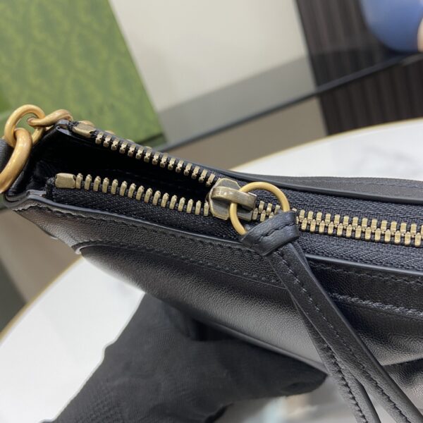Gucci GG MARMONT SMALL SHOULDER BAG