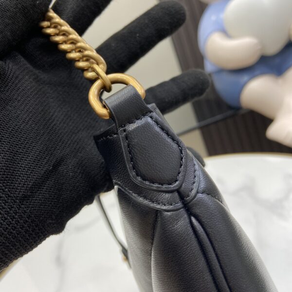 Gucci GG MARMONT SMALL SHOULDER BAG