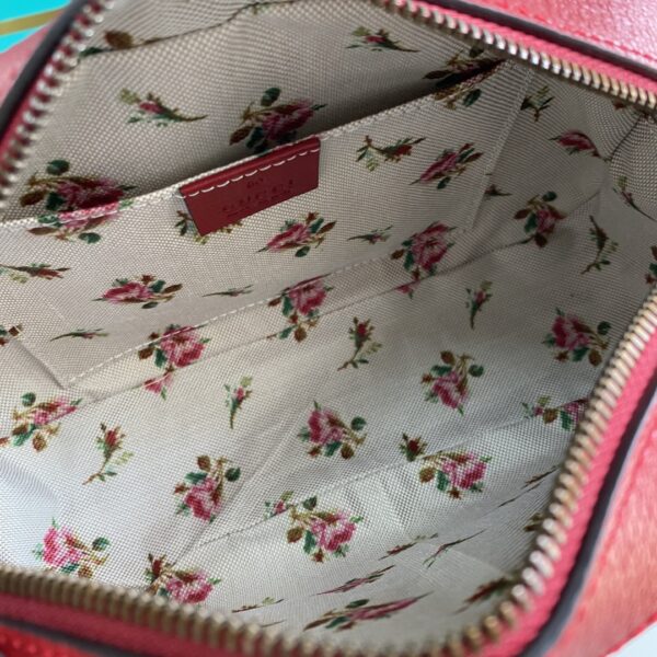 Gucci NEO VINTAGE GG SUPREME MESSENGER BAG
