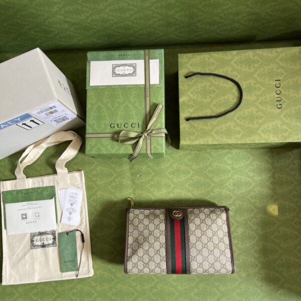 GUCCI Ophidia GG toiletry case