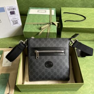 Gucci GG SUPREME MESSENGER BAG