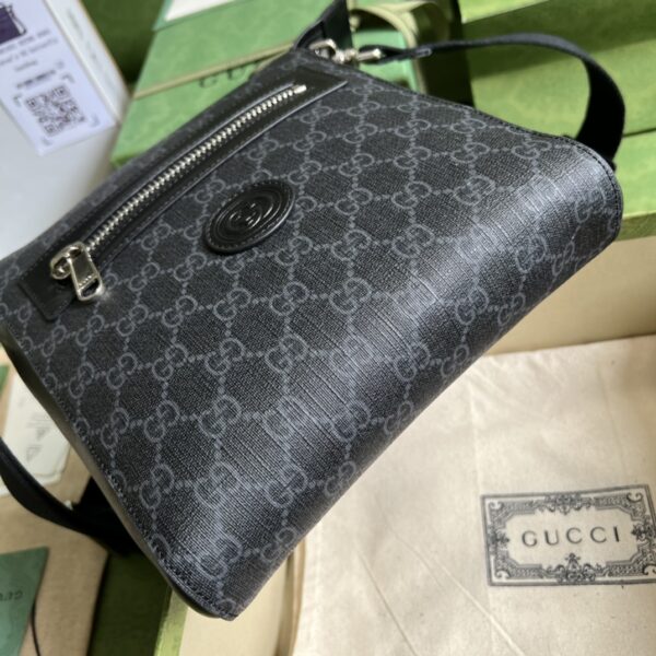 Gucci GG SUPREME MESSENGER BAG