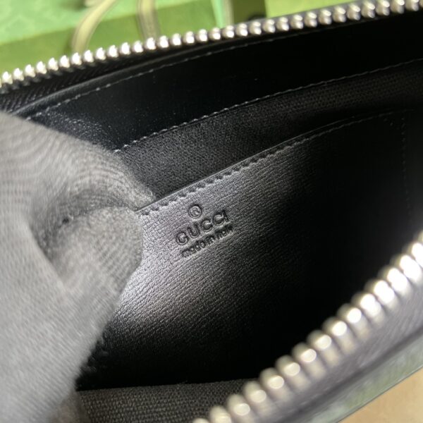 Gucci GG SUPREME MESSENGER BAG