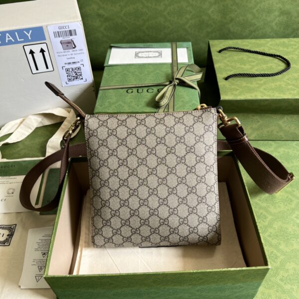 Gucci GG SUPREME MESSENGER BAG