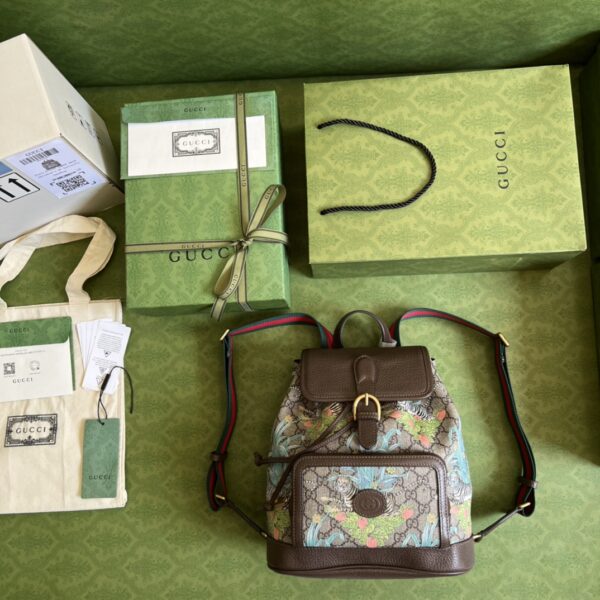 Gucci BACKPACK WITH INTERLOCKING G