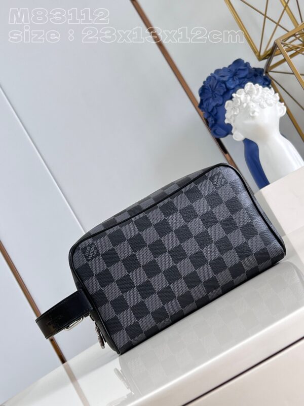 Louis Vuitton Locker Dopp Kit
