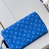 Louis Vuitton Dopp Kit