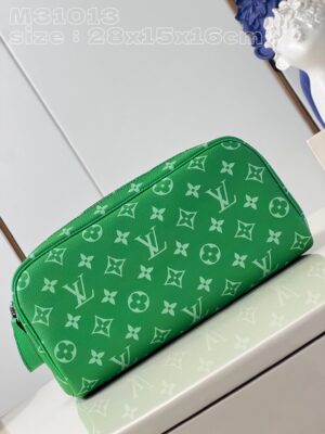 Louis Vuitton Dopp Kit