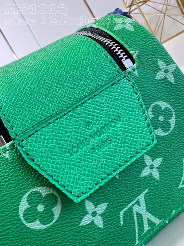 Louis Vuitton Dopp Kit