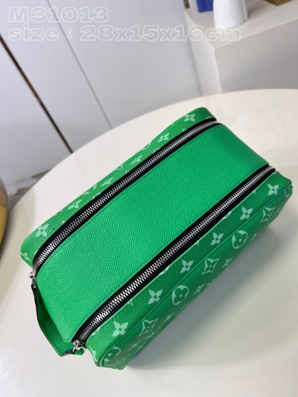 Louis Vuitton Dopp Kit