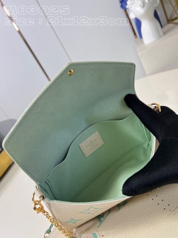 Louis Vuitton Félicie Pochette