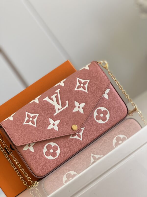 Louis Vuitton Félicie Pochette