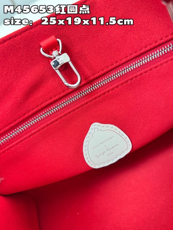 Louis Vuitton Onthego PM