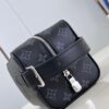 Louis Vuitton Locker Dopp Kit