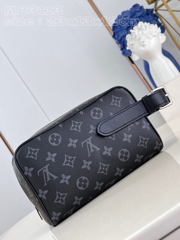 Louis Vuitton Locker Dopp Kit