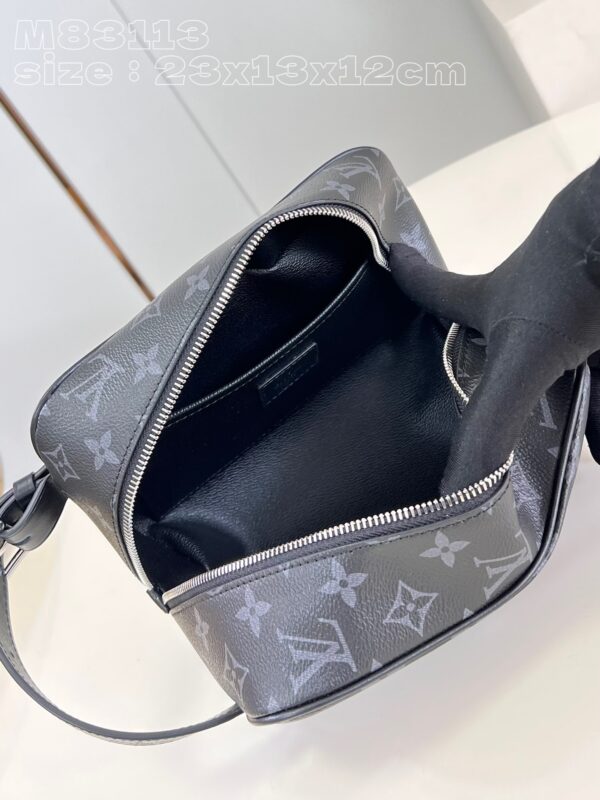 Louis Vuitton Locker Dopp Kit
