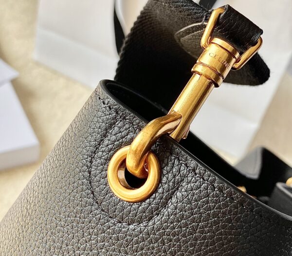 Celine SANGLE BUCKET BAG