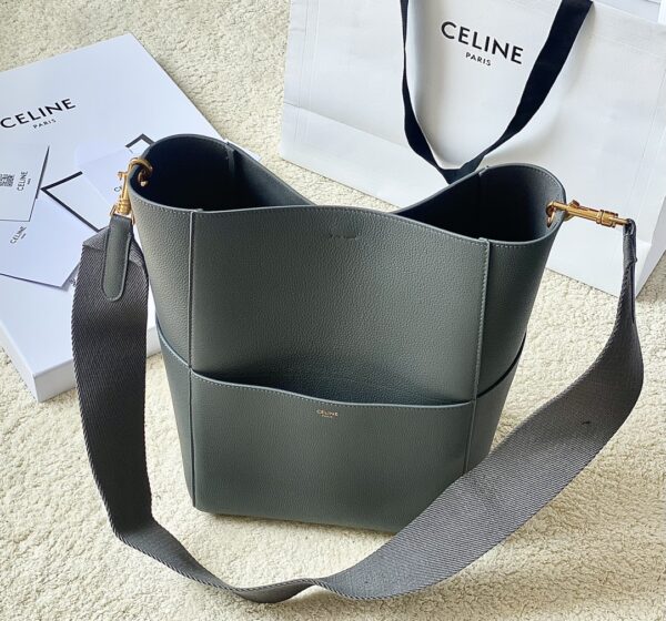 Celine SANGLE BUCKET BAG