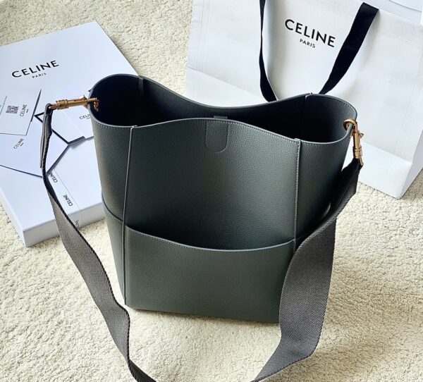 Celine SANGLE BUCKET BAG