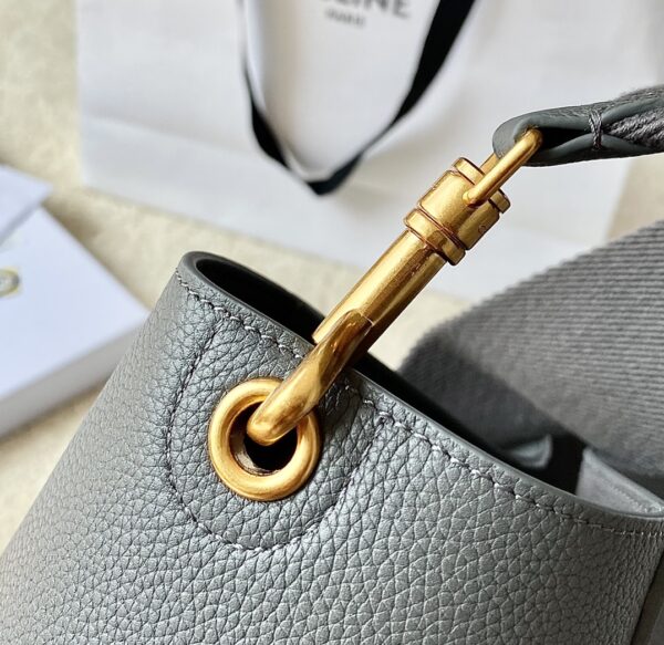 Celine SANGLE BUCKET BAG