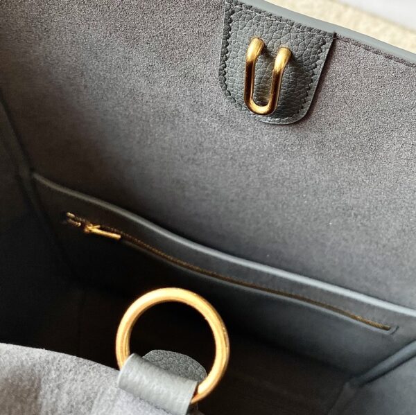Celine SANGLE BUCKET BAG