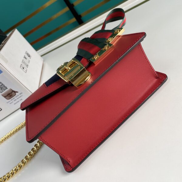 Gucci Leather Sylvie Mini Chain Bag